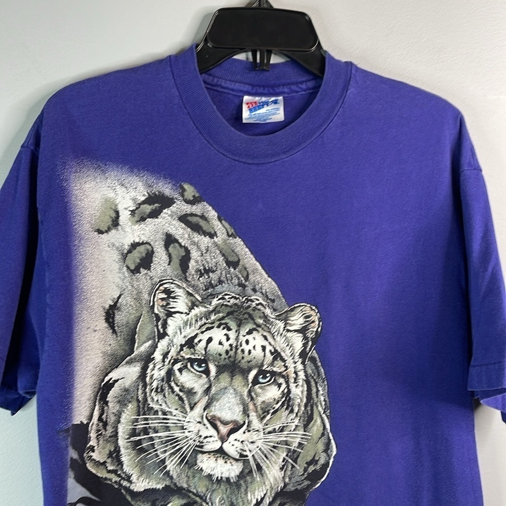 VINTAGE 90s Men’s Single Stitch Snow Leopard Graphic T-Shirt Indigo Blue Crew L - Picture 4 of 11